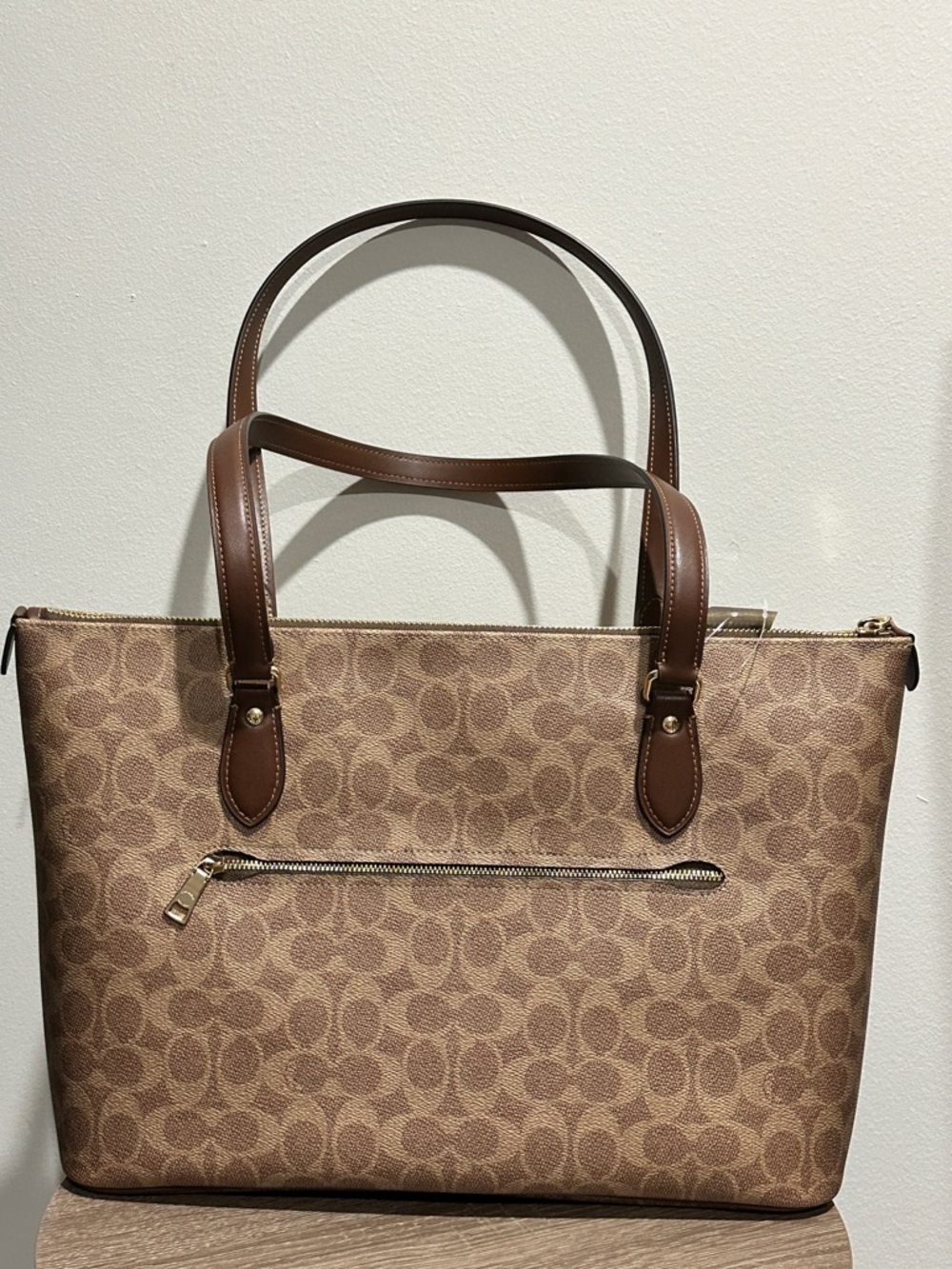 Coach City Tote Bag In Signature Canvas - Picture 4 of 10